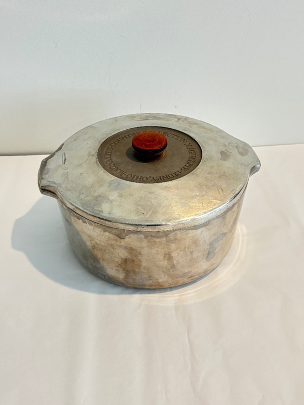 Vintage Wagner Ware Magnalite Dutch Oven Country Collection #5248 made in USA 5Q